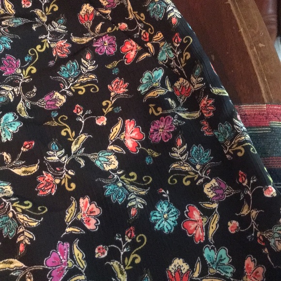 Flowy Pants - Picture 2 of 4